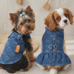 Ropa para mascotas de mezclilla informal de color liso.