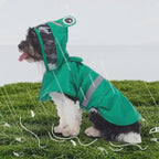 Impermeable universal, incluye cubrepiés y cubrebarriga.